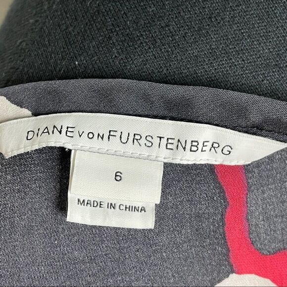 Diane Von Furstenberg New Della Explosion Of Color Silk Wrap Dress - Women’s 6 - Picture 7 of 9